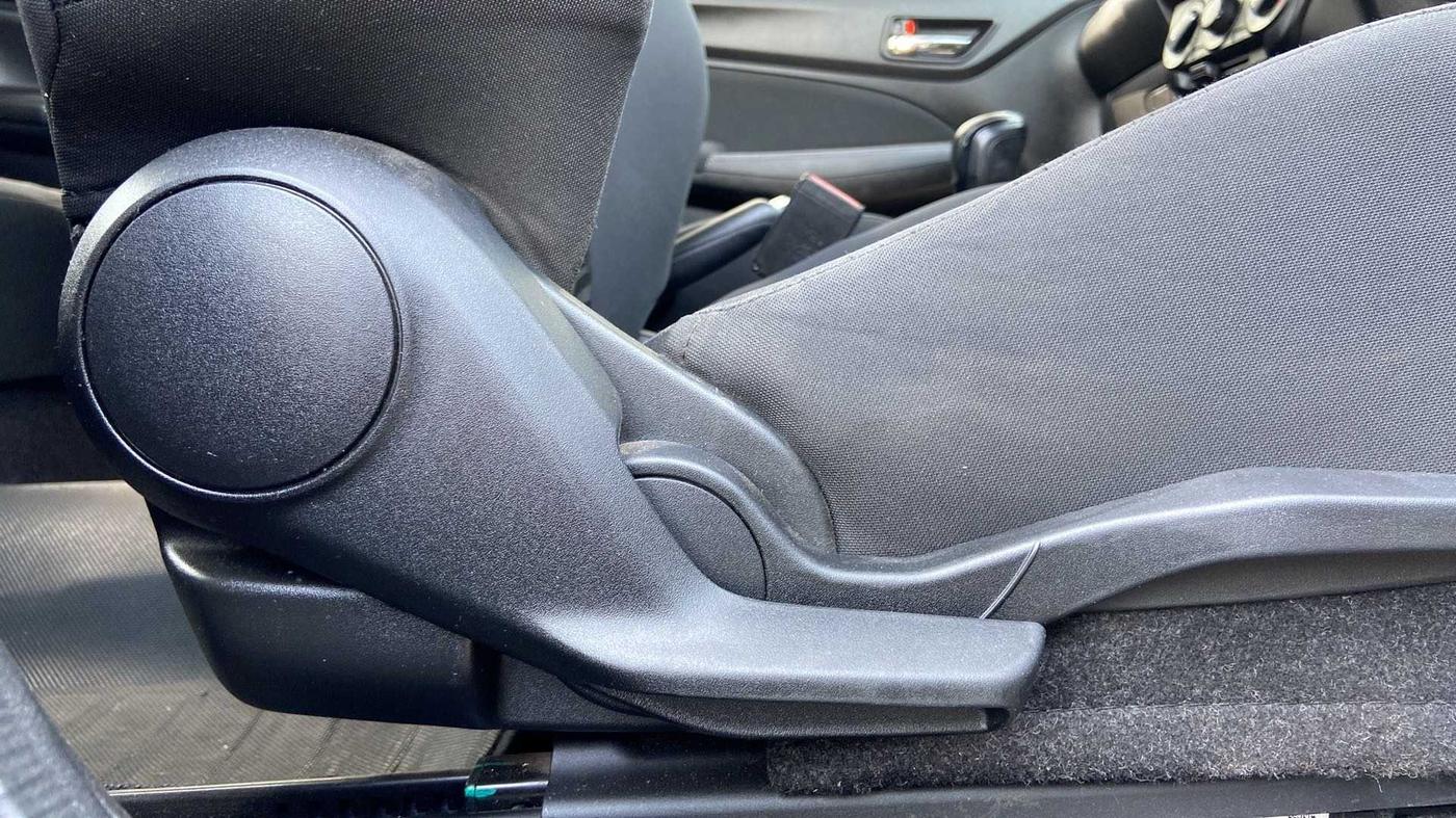 2018 Maruti Swift VXI AMT, Petrol, Automatic, 19,201 km, Driver Side Adjustment Panel
