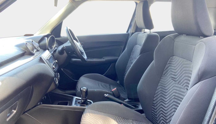 2018 Maruti Swift VXI AMT, Petrol, Automatic, 19,201 km, Right Side Front Door Cabin