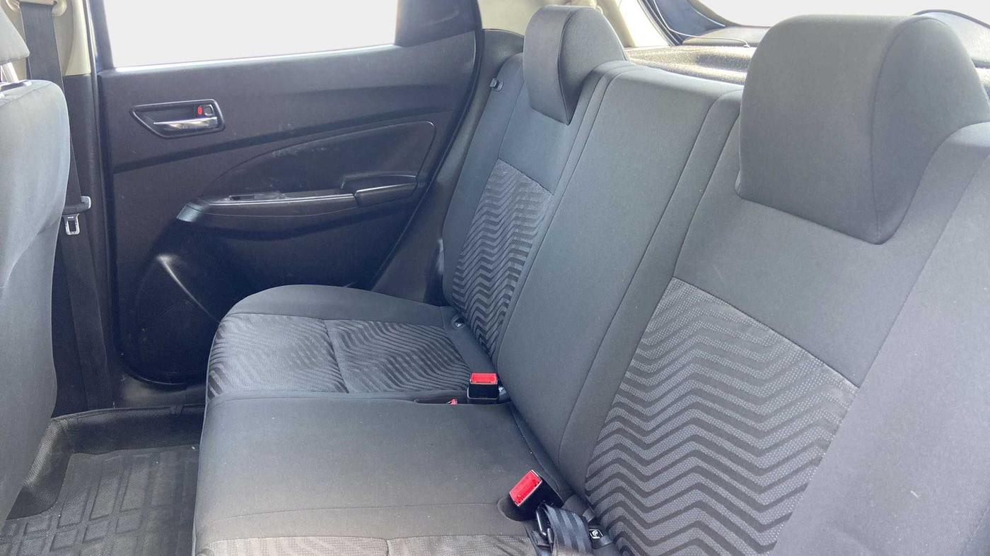 2018 Maruti Swift VXI AMT, Petrol, Automatic, 19,201 km, Right Side Rear Door Cabin