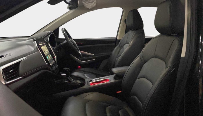 2019 MG HECTOR SHARP 1.5 DCT PETROL, Petrol, Automatic, 58,745 km, Right Side Front Door Cabin