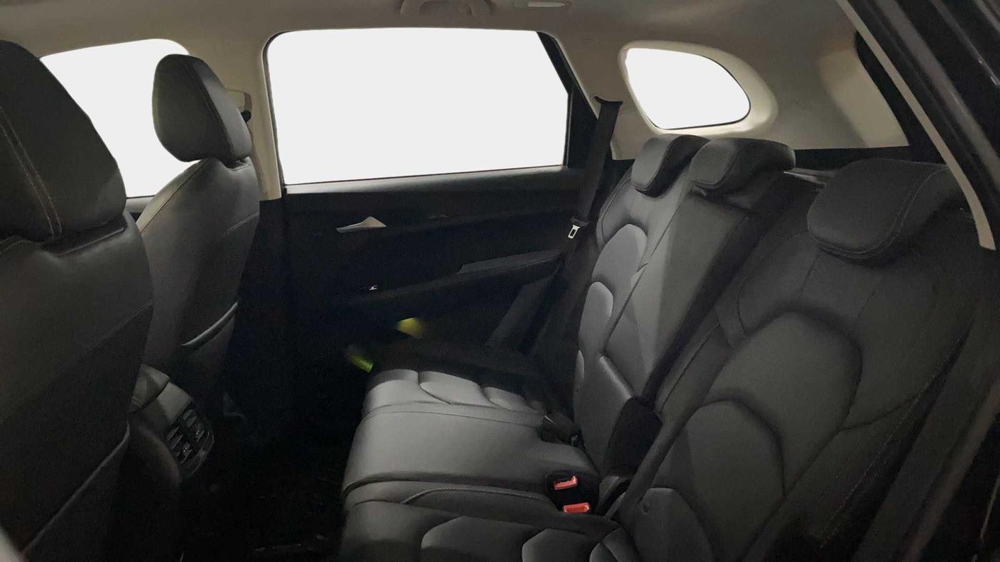 2019 MG HECTOR SHARP 1.5 DCT PETROL, Petrol, Automatic, 58,745 km, Right Side Rear Door Cabin