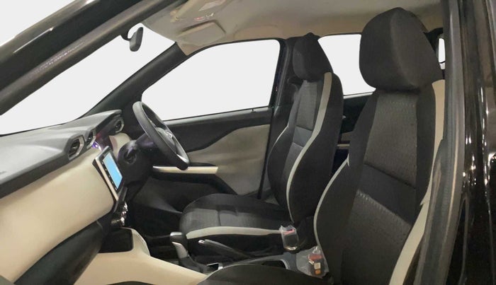 2023 Nissan MAGNITE XV TURBO CVT, Petrol, Automatic, 13,023 km, Right Side Front Door Cabin