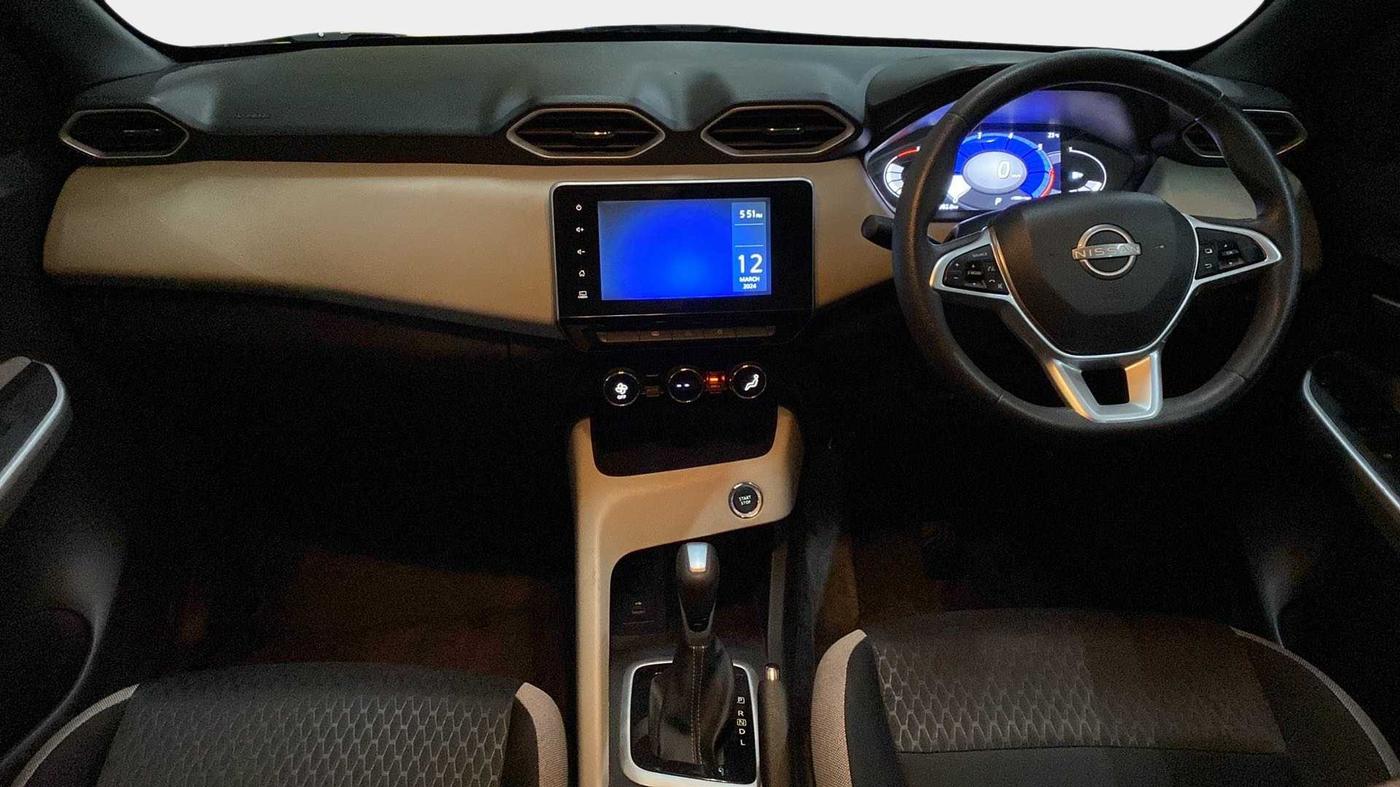 2023 Nissan MAGNITE XV TURBO CVT, Petrol, Automatic, 13,023 km, Dashboard