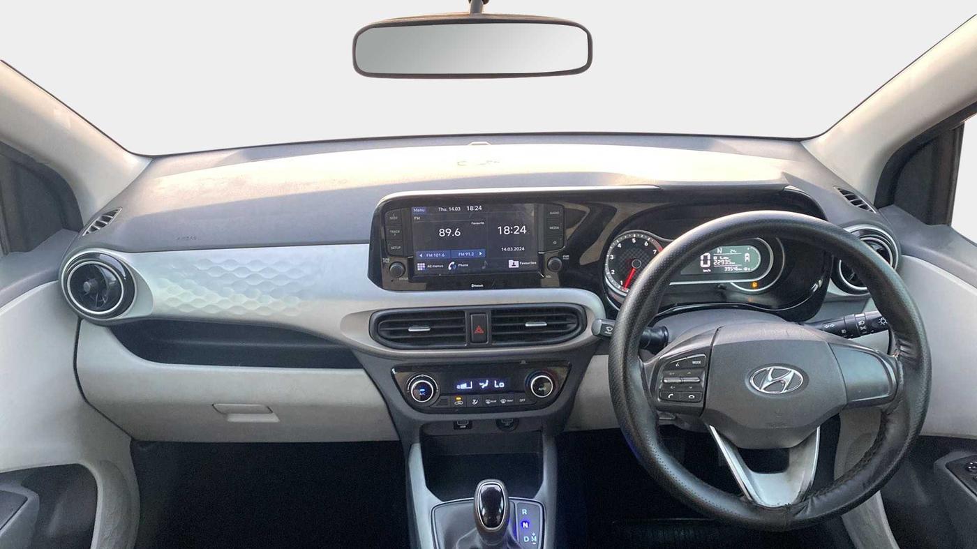 2019 Hyundai GRAND I10 NIOS SPORTZ AMT 1.2 KAPPA VTVT, Petrol, Automatic, 39,641 km, Dashboard