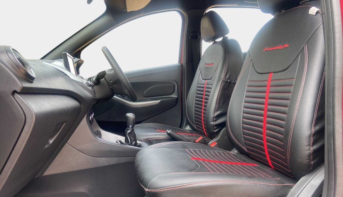 2018 Ford FREESTYLE TREND PLUS 1.2 PETROL, Petrol, Manual, 29,194 km, Right Side Front Door Cabin