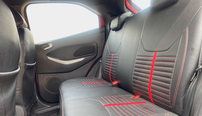 2018 Ford FREESTYLE TREND PLUS 1.2 PETROL, Petrol, Manual, 29,194 km, Right Side Rear Door Cabin