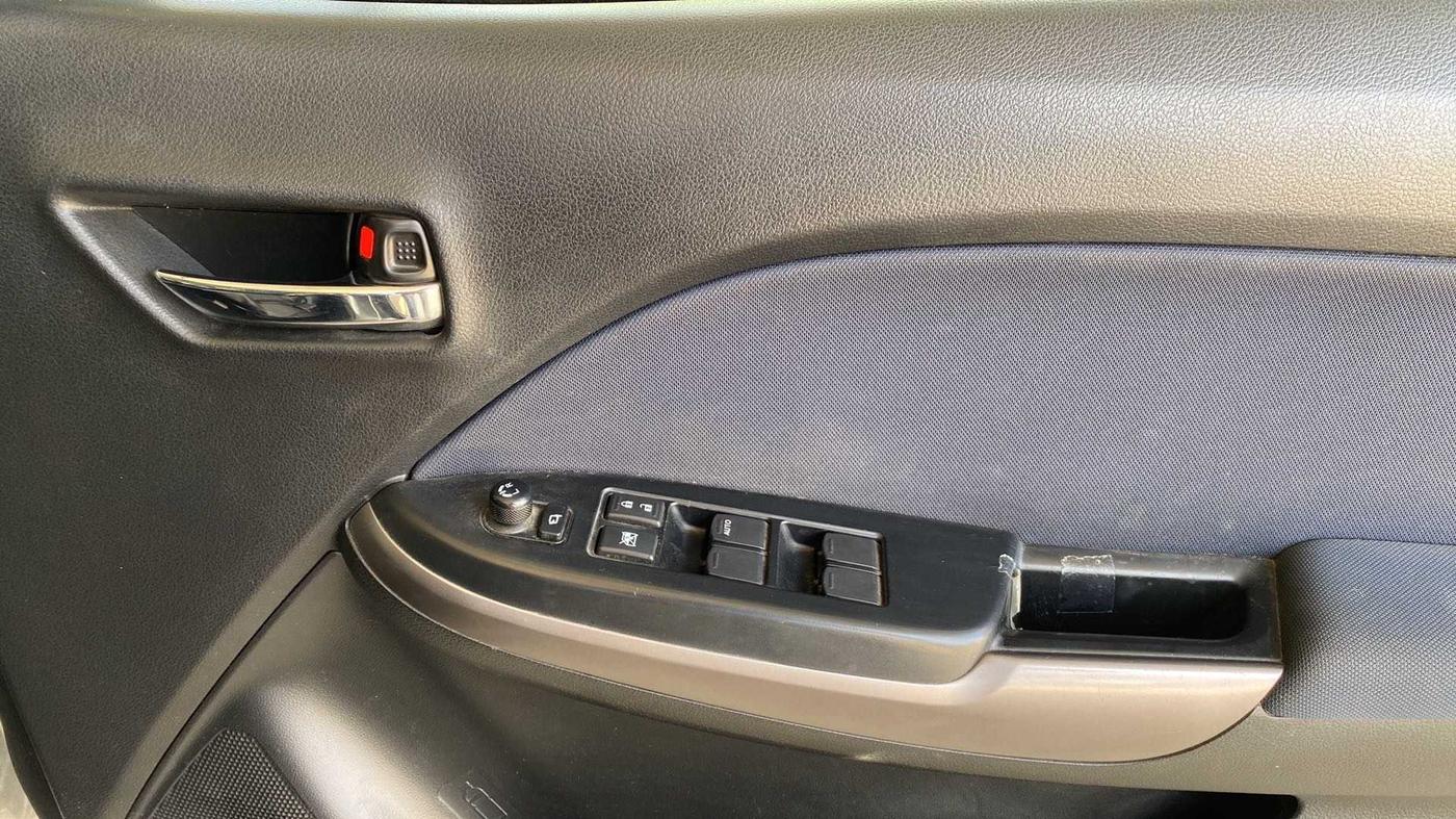 2021 Maruti Baleno ZETA PETROL 1.2, Petrol, Manual, 29,065 km, Driver Side Door Panels Control