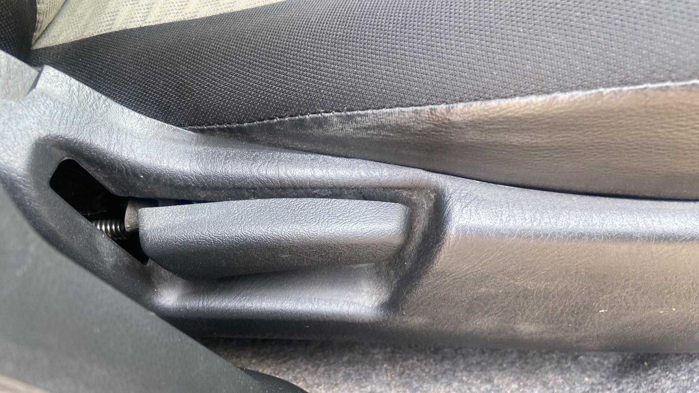 2020 Maruti Alto VXI, Petrol, Manual, 8,708 km, Driver Side Adjustment Panel
