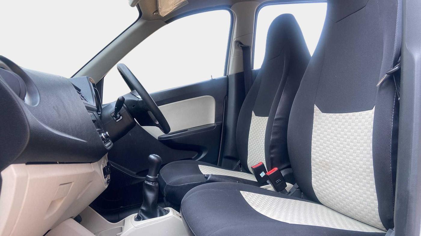 2020 Maruti Alto VXI, Petrol, Manual, 8,708 km, Right Side Front Door Cabin