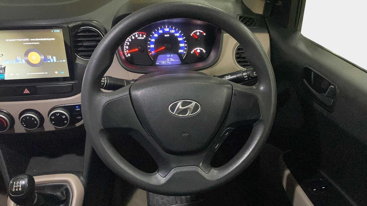 2015 Hyundai Xcent BASE 1.2, Petrol, Manual, 78,495 km, Steering Wheel Close Up