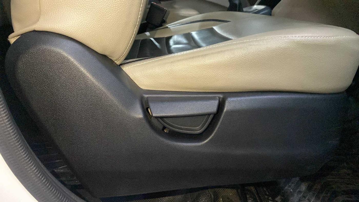 2020 Hyundai NEW SANTRO SPORTZ AMT, Petrol, Automatic, 23,110 km, Driver Side Adjustment Panel
