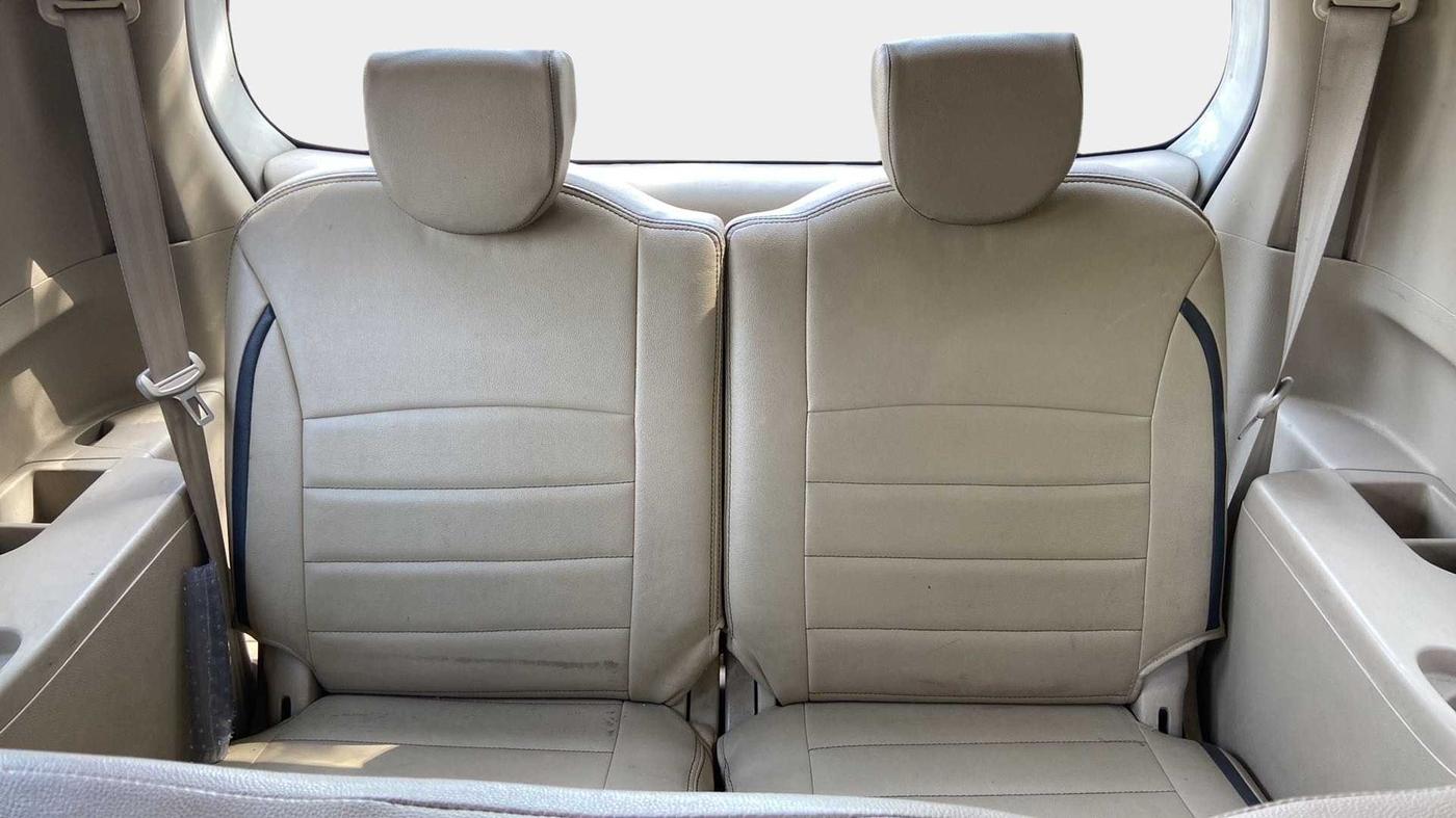 2015 Maruti Ertiga VDI SHVS, Diesel, Manual, 77,764 km, Third Seat Row ( optional )