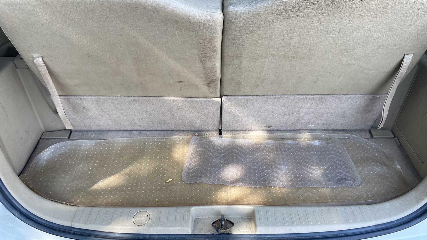 2015 Maruti Ertiga VDI SHVS, Diesel, Manual, 77,764 km, Boot Inside