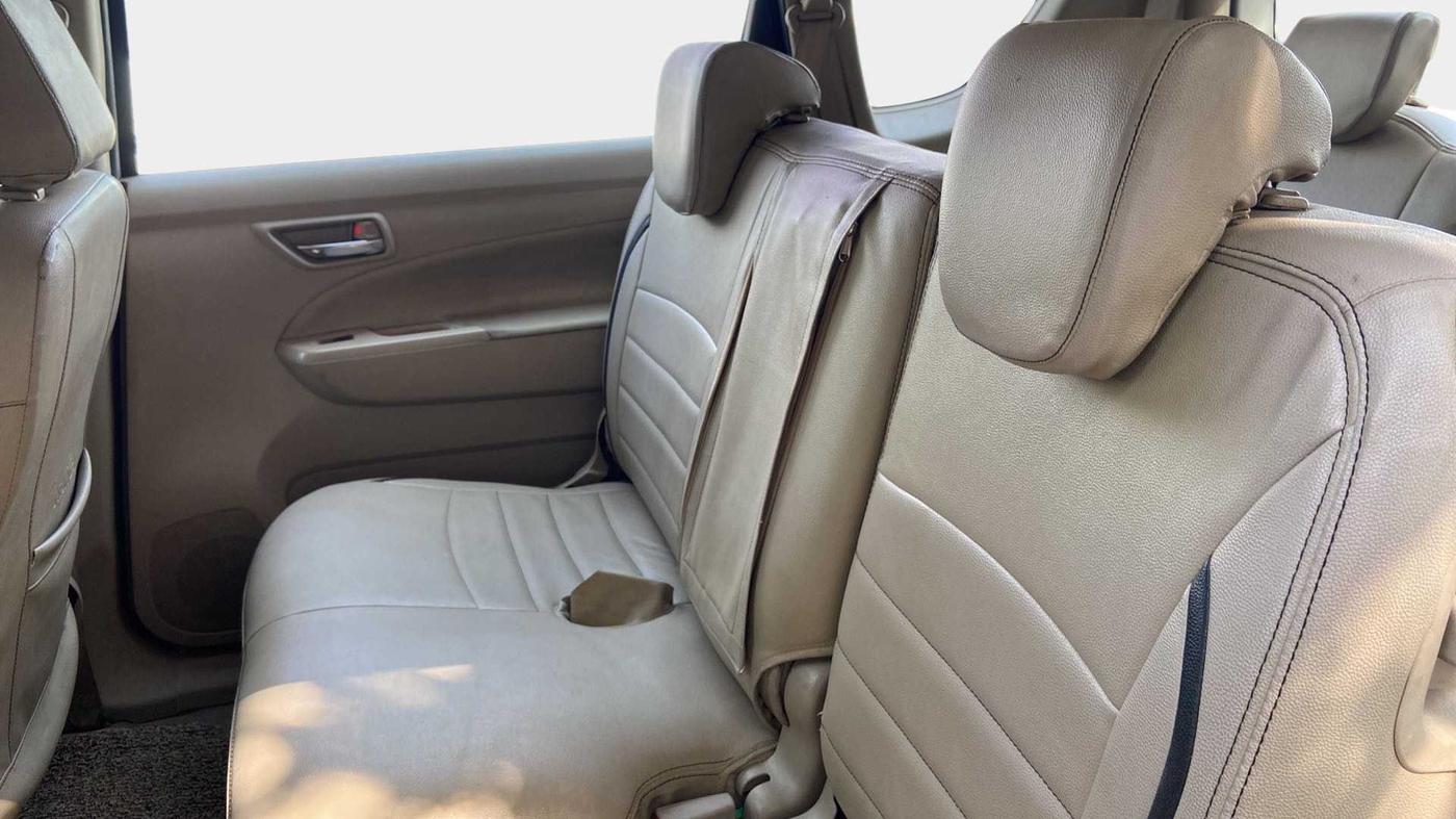 2015 Maruti Ertiga VDI SHVS, Diesel, Manual, 77,764 km, Right Side Rear Door Cabin