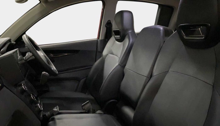 2018 Mahindra KUV 100 NXT K2+ P 6 STR, Petrol, Manual, 17,121 km, Right Side Front Door Cabin