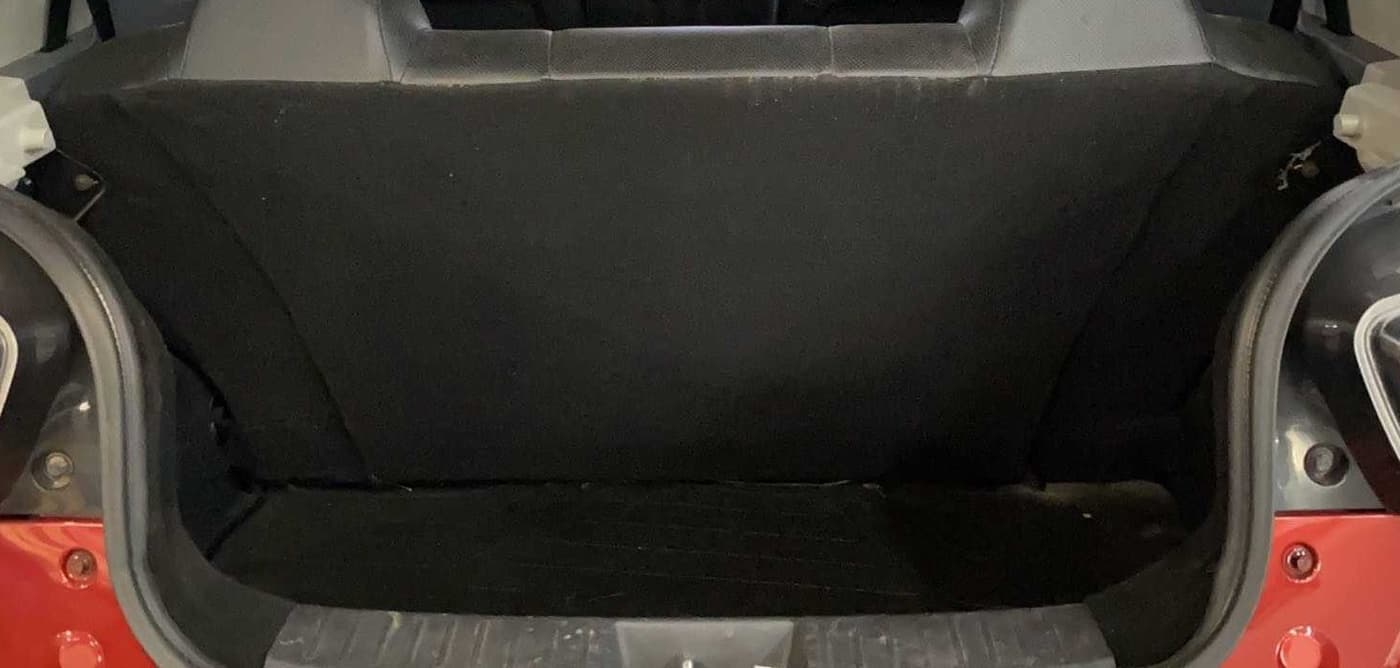 2018 Mahindra KUV 100 NXT K2+ P 6 STR, Petrol, Manual, 17,121 km, Boot Inside