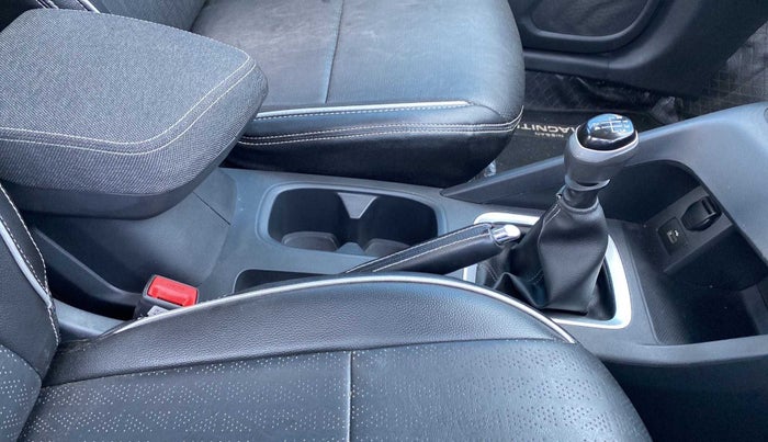 2021 Nissan MAGNITE XV PREMIUM, Petrol, Manual, 12,532 km, Gear Lever