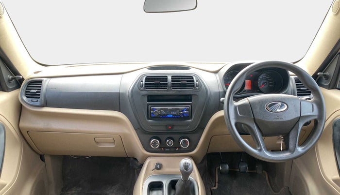 2020 Mahindra TUV300 T4 PLUS, Diesel, Manual, 48,361 km, Dashboard