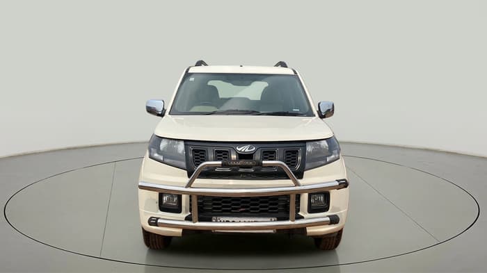 2020 Mahindra TUV300 T4 PLUS, Diesel, Manual, 48,361 km, Front
