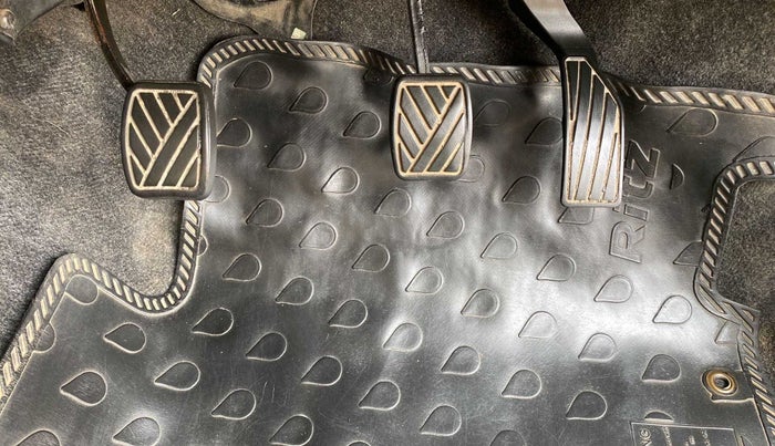 2014 Maruti Ritz VXI, Petrol, Manual, 58,218 km, Pedals