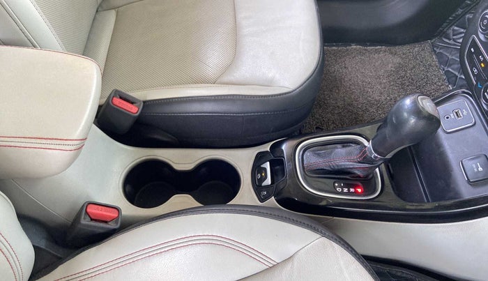 2018 Jeep Compass LIMITED 1.4 PETROL AT, Petrol, Automatic, 82,437 km, Gear Lever