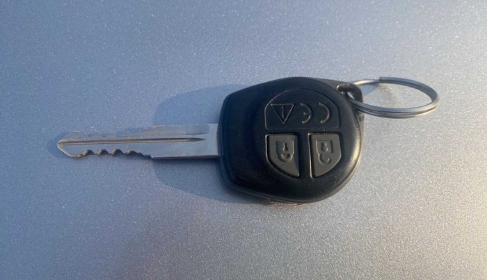 2020 Maruti Baleno DELTA PETROL 1.2, Petrol, Manual, 70,613 km, Key Close Up