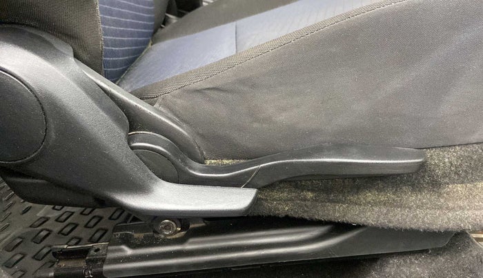 2020 Maruti Baleno ZETA PETROL 1.2, Petrol, Manual, 34,834 km, Driver Side Adjustment Panel