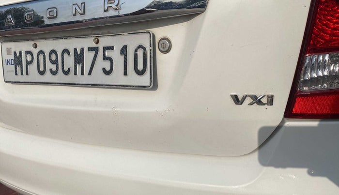 2013 Maruti Wagon R 1.0 VXI, Petrol, Manual, 80,283 km, Dicky (Boot door) - Slightly dented