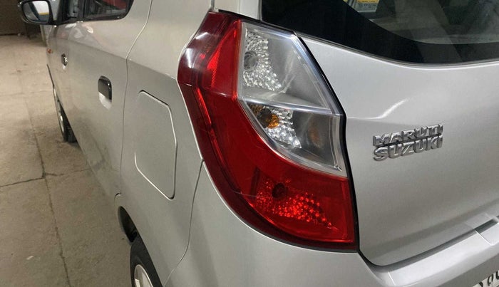 2014 Maruti Alto K10 VXI, Petrol, Manual, 72,180 km, Left tail light - Minor scratches