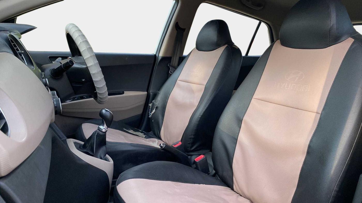 2018 Hyundai Grand i10 SPORTZ 1.2 KAPPA VTVT, Petrol, Manual, 41,245 km, Right Side Front Door Cabin