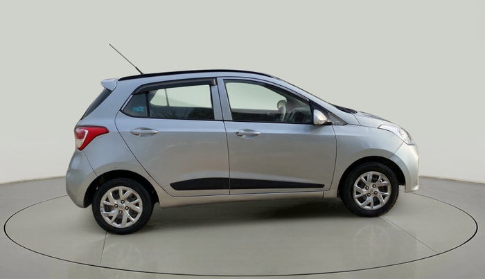 2018 Hyundai Grand i10 SPORTZ 1.2 KAPPA VTVT, Petrol, Manual, 41,245 km, Right Side View