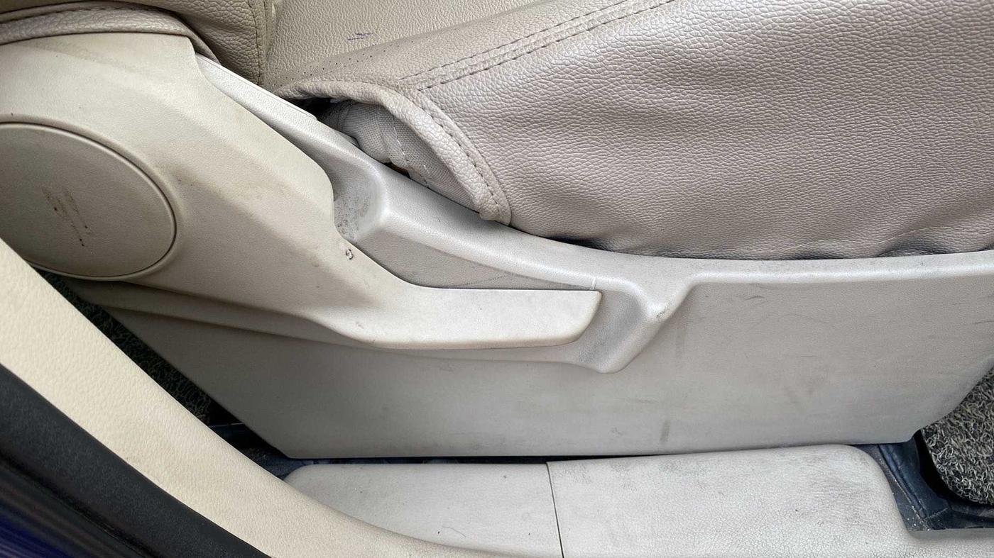 2021 Maruti Ertiga VXI SHVS, Petrol, Manual, 21,878 km, Driver Side Adjustment Panel