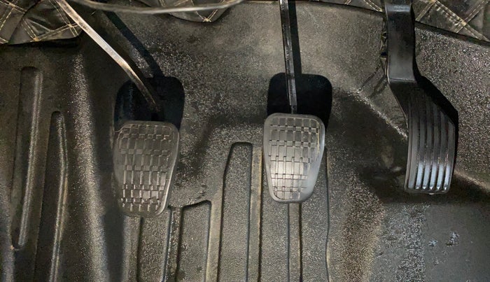 2023 Tata PUNCH ADVENTURE MT, Petrol, Manual, 48,572 km, Pedals