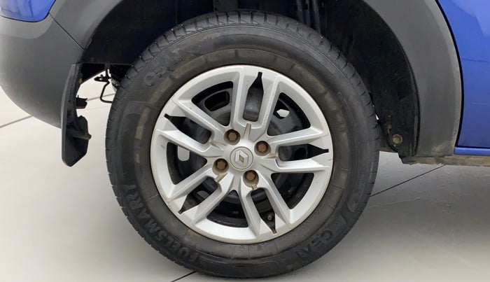 2020 Renault TRIBER RXT AMT, Petrol, Automatic, 32,293 km, Right Rear Wheel