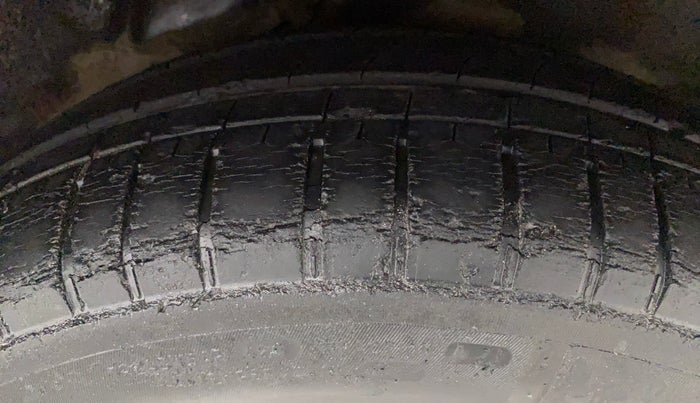 2012 Hyundai i10 SPORTZ 1.2 AT, Petrol, Automatic, 55,310 km, Left Rear Tyre Tread