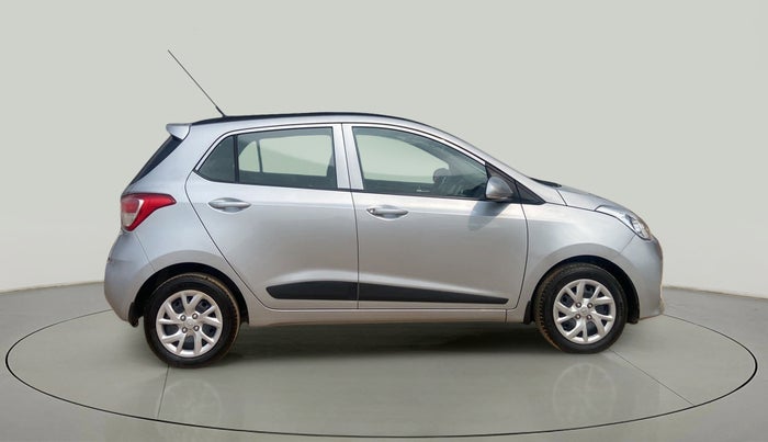 2019 Hyundai Grand i10 SPORTZ 1.2 KAPPA VTVT, Petrol, Manual, 9,578 km, Right Side View