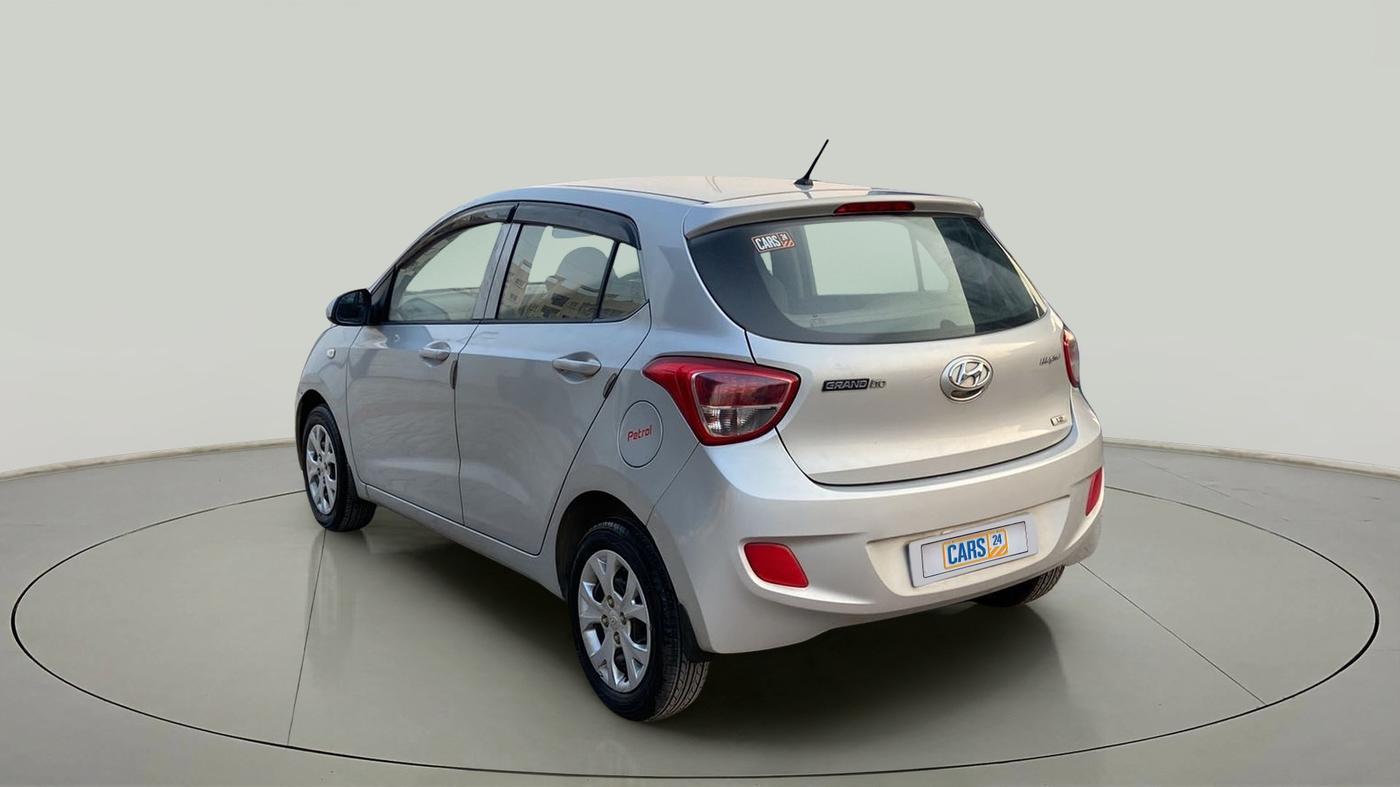 2015 Hyundai Grand i10 MAGNA 1.2 KAPPA VTVT, Petrol, Manual, 31,168 km, Left Back Diagonal