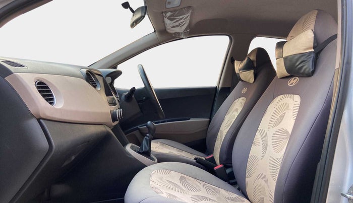 2015 Hyundai Grand i10 MAGNA 1.2 KAPPA VTVT, Petrol, Manual, 31,168 km, Right Side Front Door Cabin