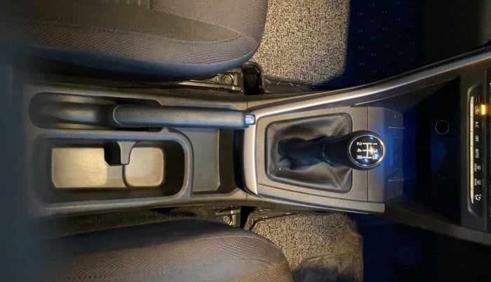 2022 Maruti BREZZA ZXI + SMART HYBRID DUAL TONE, Petrol, Manual, 12,191 km, Gear Lever