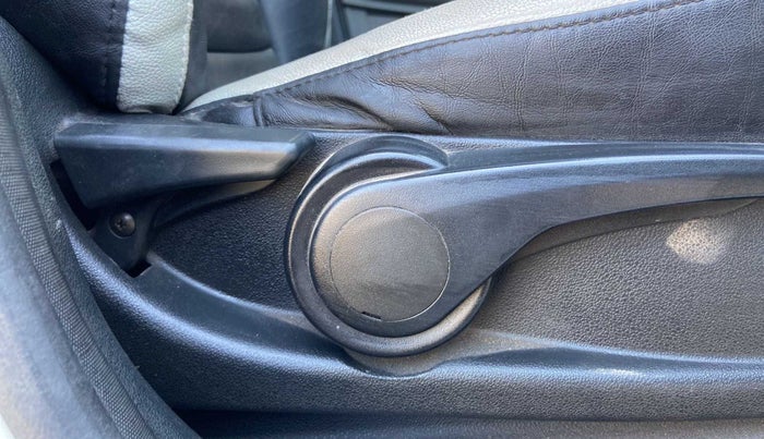 2018 Tata TIGOR XZ PETROL, Petrol, Manual, 52,691 km, Driver Side Adjustment Panel
