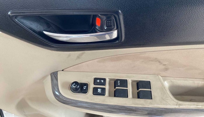 2023 Maruti Dzire ZXI AMT, Petrol, Automatic, 16,970 km, Driver Side Door Panels Control