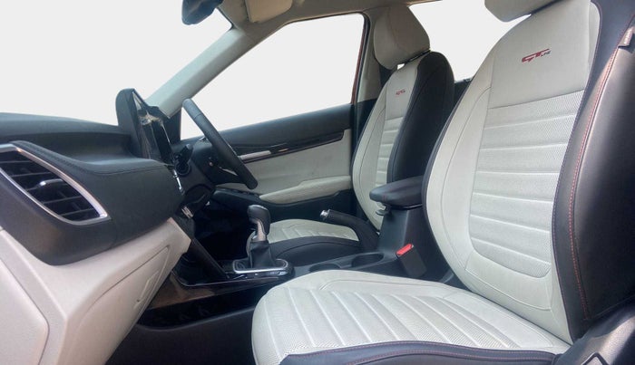 2019 KIA SELTOS GTX PLUS 1.4 PETROL, Petrol, Manual, 11,941 km, Right Side Front Door Cabin