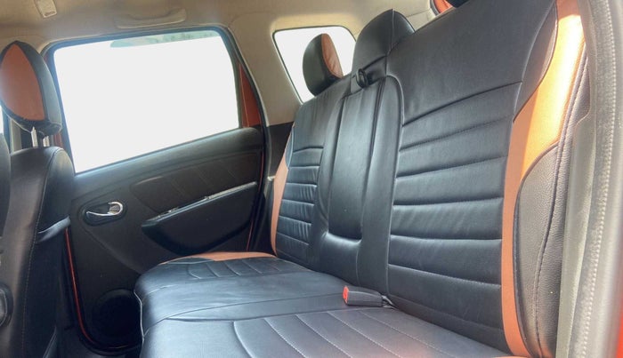 2021 Renault Duster RXZ 1.5 PETROL MT, Petrol, Manual, 15,108 km, Right Side Rear Door Cabin