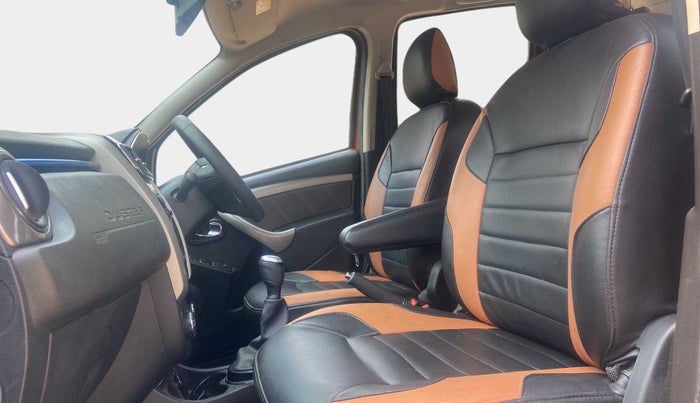 2021 Renault Duster RXZ 1.5 PETROL MT, Petrol, Manual, 15,108 km, Right Side Front Door Cabin