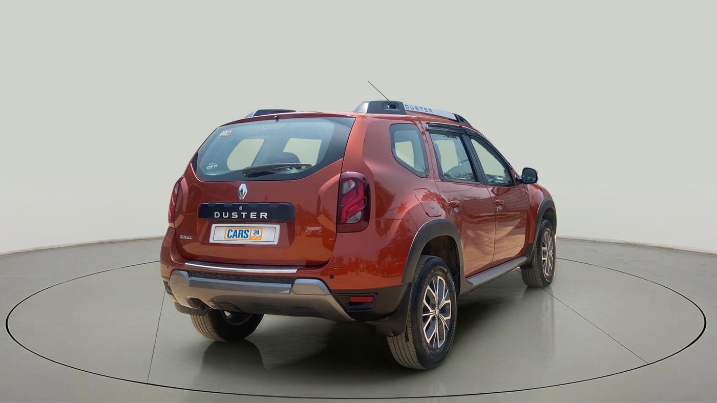 2021 Renault Duster RXZ 1.5 PETROL MT, Petrol, Manual, 15,108 km, Right Back Diagonal