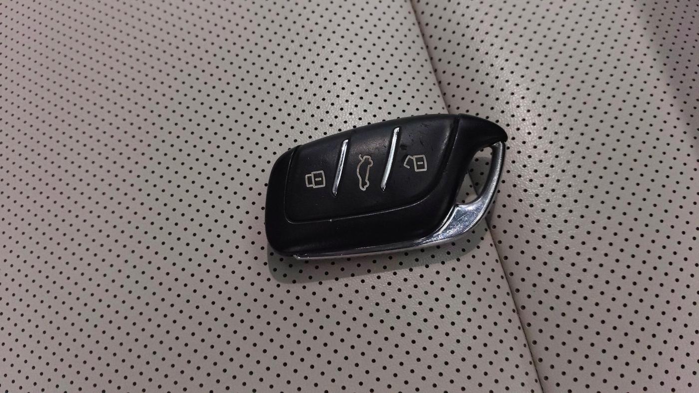 2022 MG ASTOR  SHARP 1.5 MT IVORY , Petrol, Manual, 95,445 km, Key Close Up