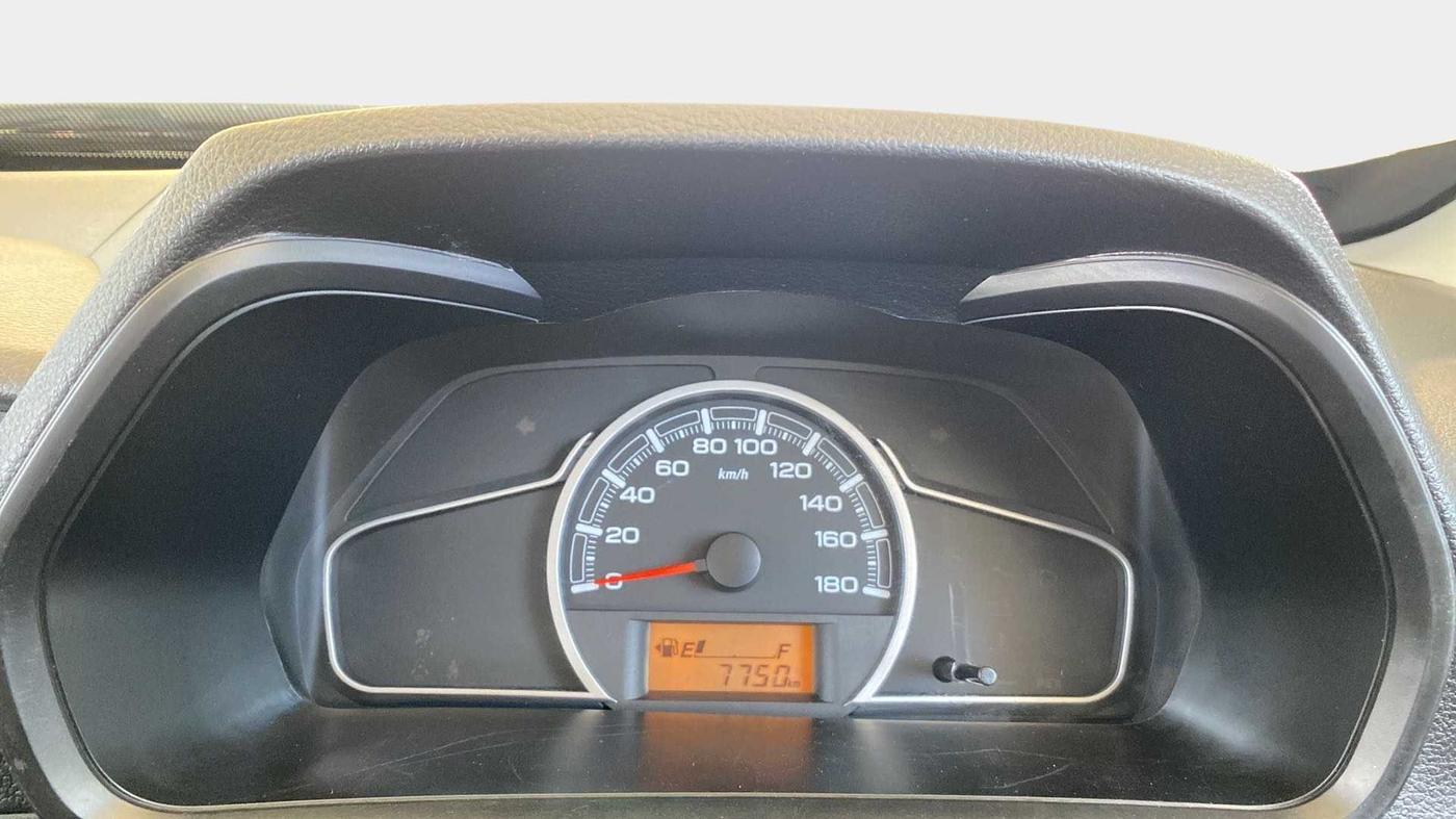 2022 Maruti Alto LXI O, Petrol, Manual, 8,080 km, Odometer Image