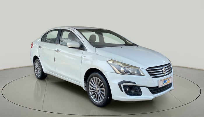 2015 Maruti Ciaz ZXI, Petrol, Manual, 67,612 km, Right Front Diagonal