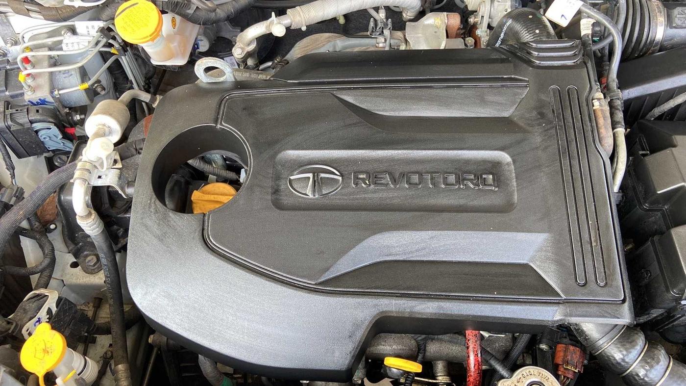 2022 Tata ALTROZ XZ PLUS DIESEL, Diesel, Manual, 19,988 km, Open Bonet
