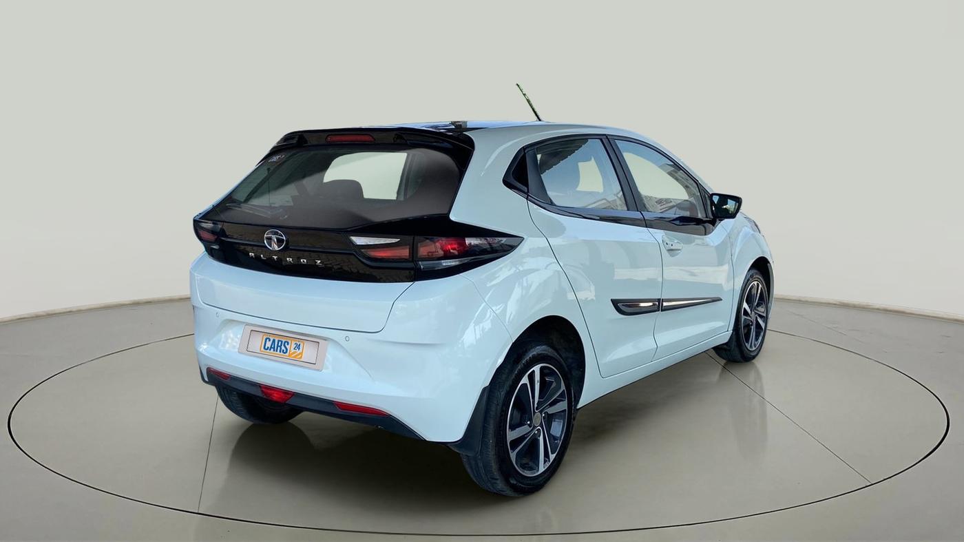 2022 Tata ALTROZ XZ PLUS DIESEL, Diesel, Manual, 19,988 km, Right Back Diagonal